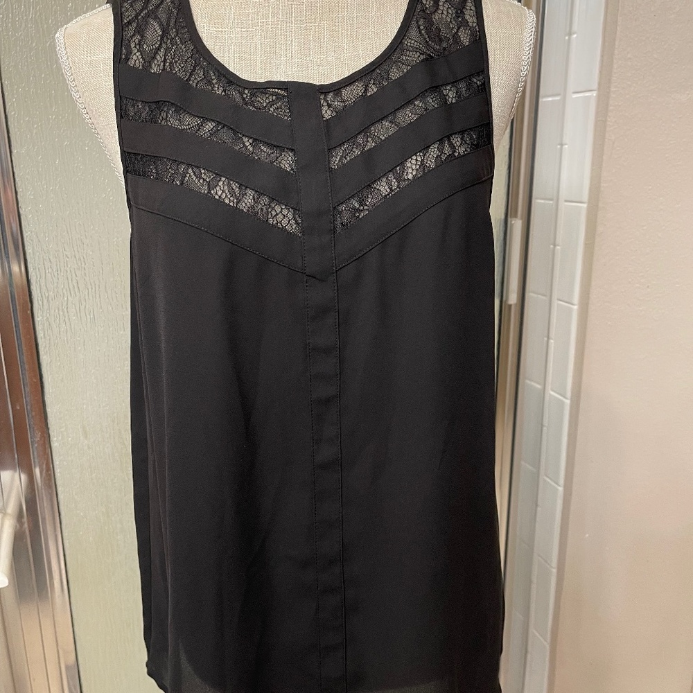 Black tank (L)